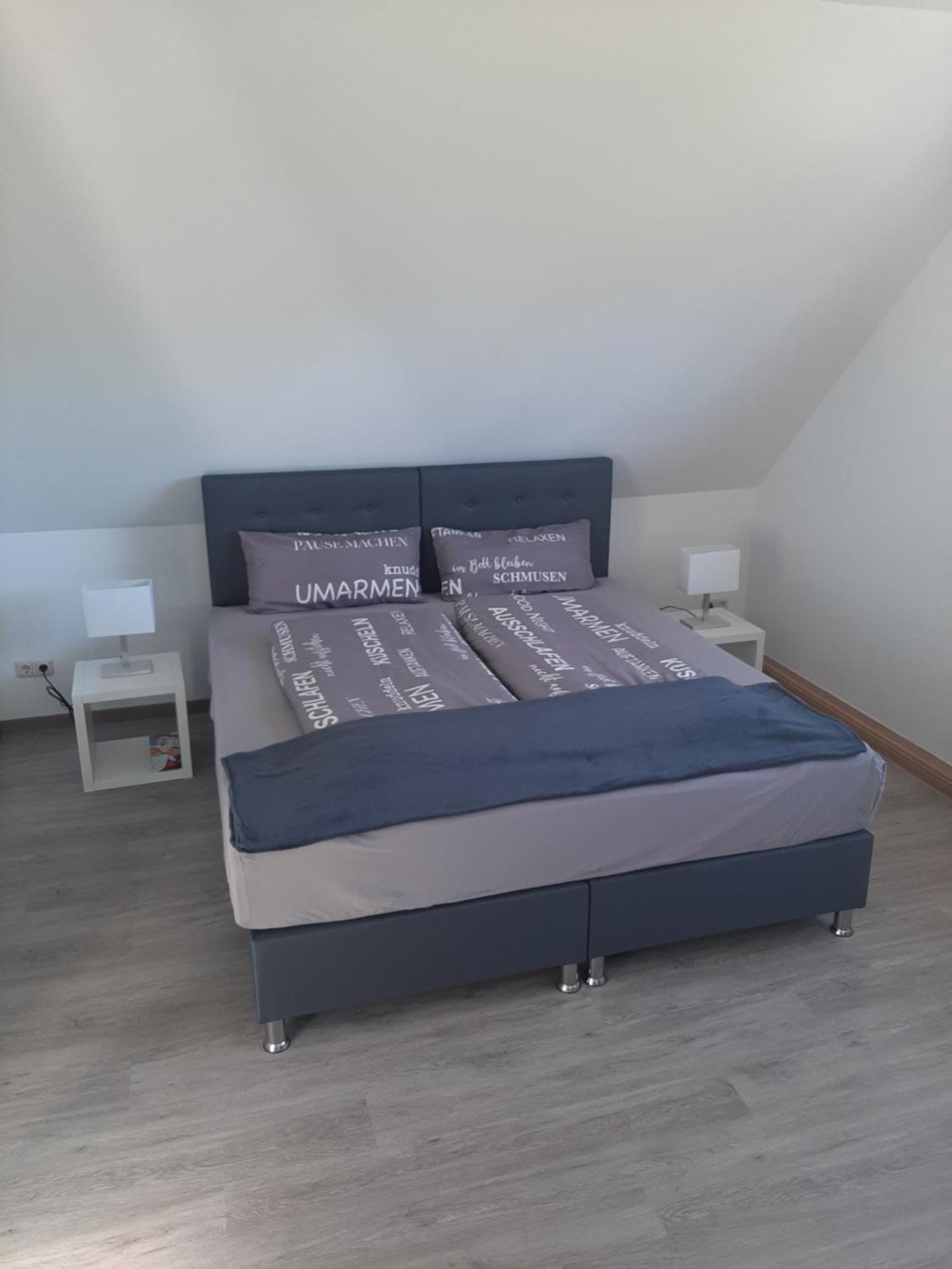 Ferienwohnung Fernblick Bei Brueckners Dresden Exteriör bild